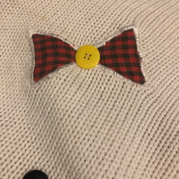 Vintage Women’s Size Small Bow and Button Sweater - Picture 3 of 5